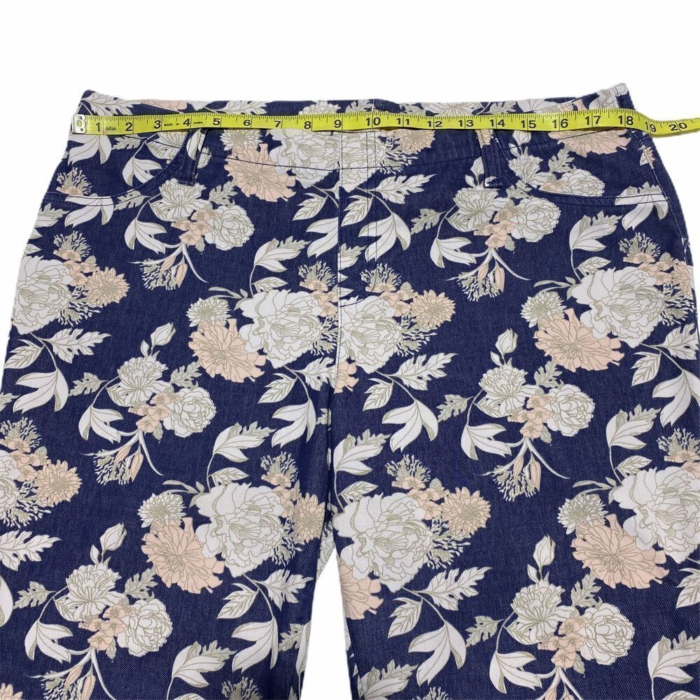 FADED Glory Floral Cropped Trousers 16-18 - Picture 2 of 11